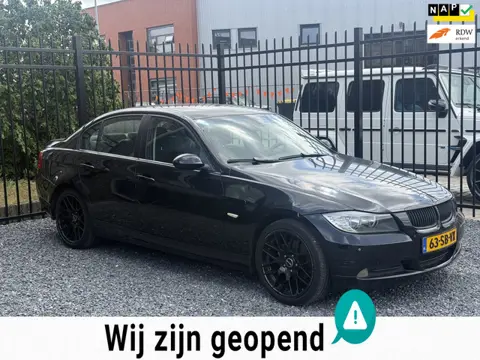 BMW 3-serie 318i Dynamic Executive AIRCO!6BAK!APK!KOOPJE!