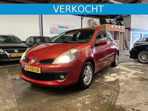 Renault Clio 1.4 16V Dynamique Comfort | Nieuw APK | Airco