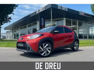 Toyota Aygo X 1.0 VVT-i MT Premium | CAMERA | STOELVERW | TWO-TONE |
