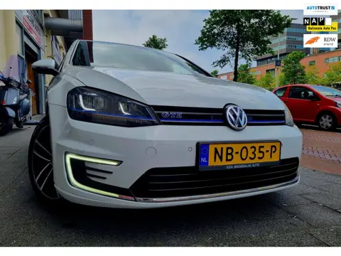 Volkswagen Golf 1.4 TSI GTE Dealer Onderhouden