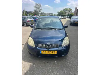 Toyota Yaris 1.3 VVT-i Sol