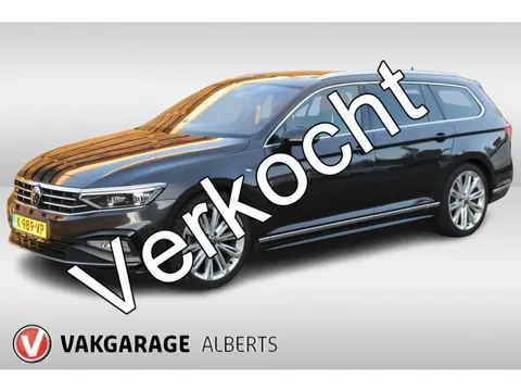 Volkswagen Passat Variant 1.5 TSI R-Line Business + / Navi / Climate / Stoelverwarming / Trekhaak