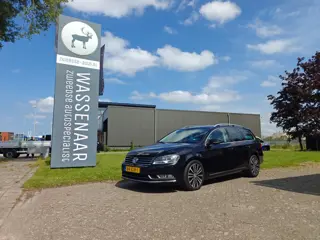 Volkswagen Passat Variant 1.4 TSI High Executive Line | Trekhaak  | Leer | Navi |