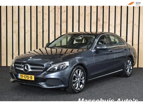 Mercedes-Benz C-klasse 180 Prestige Automaat Trekhaak 125dkm Stoelverwarming All seasons Navi Cruise