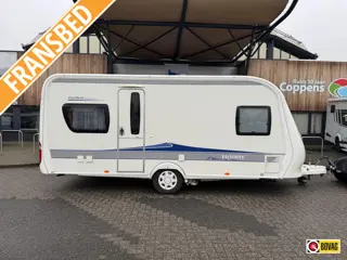 Hobby Excellent 495 UFE 2010 Mover,Tent,Luifel!!!