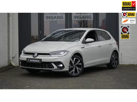 Volkswagen Polo 1.0 TSI 3x R-Line 110PK AUTOMAAT-ACC-CAMERA-CARPLAY-DAB-GROOT NAVI-IQ LIGHT-KEYLESS-