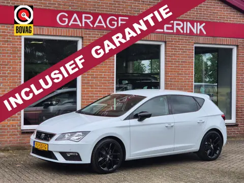 Seat Leon 1.0 EcoTSI Style Business Intense 116PK 5drs clima, cruise, navi, pdc, lmv, keyless, carpl
