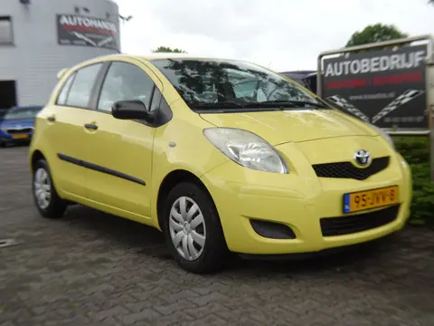 Toyota Yaris 1.0 VVTi Acces 5-Drs eerste eigenaar