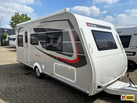 Sterckeman Evolution 492 LJ met mover en voortent