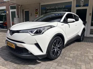 Toyota C-HR 1.8 Hybrid Executive Navi Full Map/Achteruitr. Camer/Verwarmde in hoogte verst.bare stoe