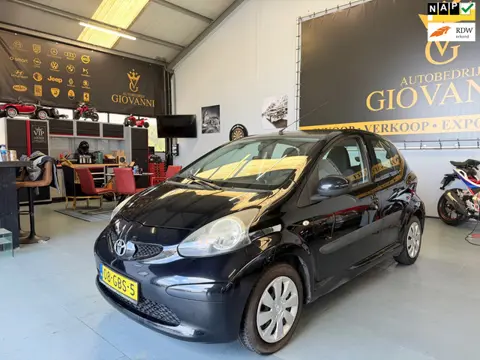 Toyota Aygo 1.0-12V + inruil mogelijk