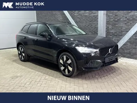 Volvo XC60 T8 Plug-in hybrid Ultra Dark | ACC | Panoramadak | Trekhaak | Head-Up | Harman/Kardon | 3