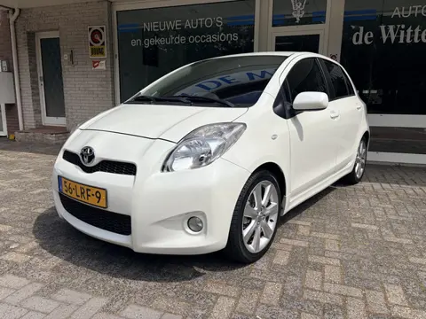 Toyota Yaris 1.8 VVTi TS Parelmoer metaal 73340 K.M. !!! Climate controle/Dakspoiler/Hoogte verst.ba