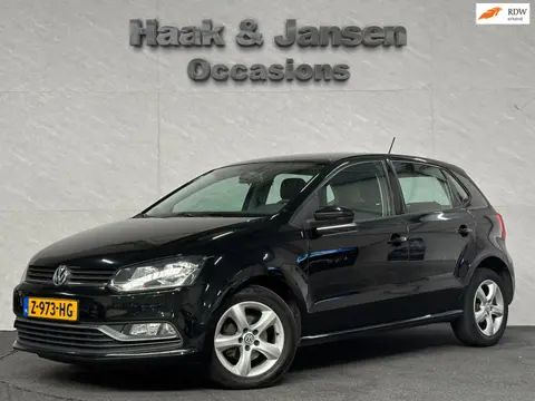 Volkswagen Polo 1.2 TSI Comfortline - Stoelverwarming - AC - Infotainment