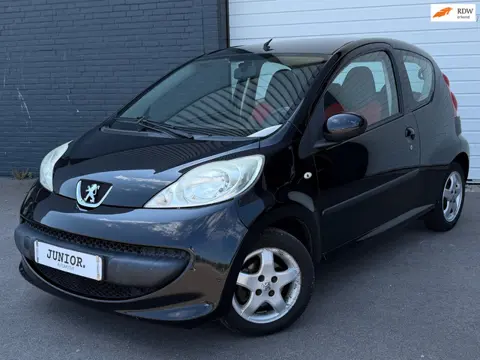 Peugeot 107 1.0-12V XS Urban Move AIRCO/TOERENTELLER/ELKPAKKET/LMV