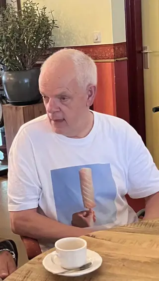 Jonge man 72 jaar zoekt een lieve jonge vrouw 60-75 jaar