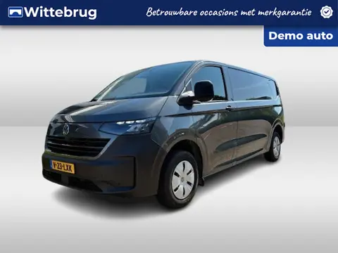 Volkswagen E-Transporter 34 L2H1 Life 64 kWh 218 pk - Trekhaak / Navi by APP