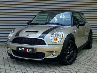 Mini 3-Deurs 1.6 Cooper S 174PK / PDC / Cruise / Airco