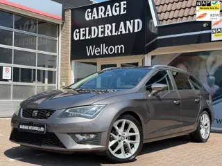 Seat Leon ST 1.4 TSI FR | Navi | Cruise | Climate | Trekhaak | Isofix | Pdc | Full-Led | Xenon