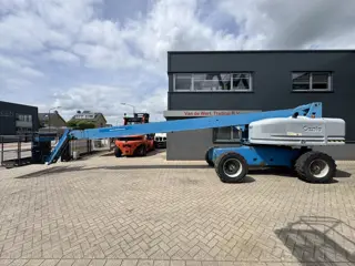 GENIE S-85 Telescoop hoogwerker / boomlift  4x4 DEUTZ DIESEL 27,9M Werkhoogte 2007