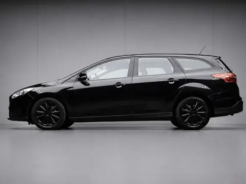 Ford Focus Wagon 1.0 Sport Black Edition (APPLE CARPLAY,NAVI,CRUISE,SPORTSTOELEN,LM VELGEN,PDC,GETIN