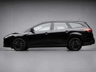 Ford Focus Wagon 1.0 Sport Black Edition (APPLE CARPLAY,NAVI,CRUISE,SPORTSTOELEN,LM VELGEN,PDC,GETIN