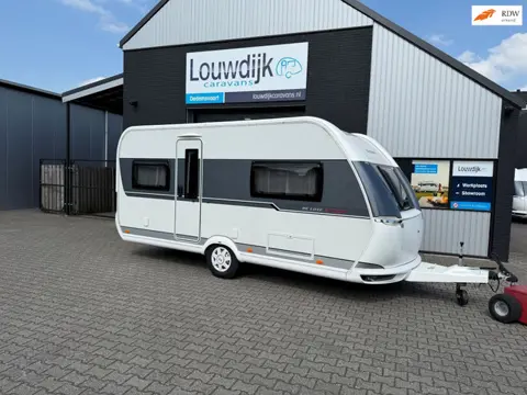 HOBBY De Luxe Edition 460 UFE ’19 (Fransbed)