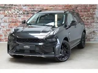 Lynk & Co Black Edition Automaat 01 1.5 / Virtual Cockpit / Panoramadak / Adaptieve Cruise Control /
