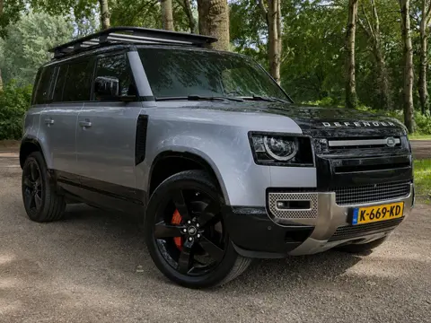 Land Rover Defender 110 3.0 P400 X 7p.