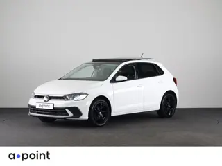 Volkswagen Polo 1.0 TSI Life 95 pk | Navigatie via App | Panoramadak | 17" LM velgen | Parkeersensor