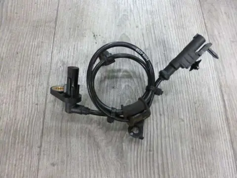 ABS SENSOR VOOR Kawasaki Z 1000 2014 - 2016