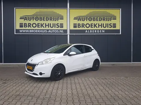 Peugeot 208 1.2 e-VTi Active AUTOMATIC (bj 2014)