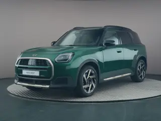 MINI Countryman 1.5 C Favoured 156 pk | Pakket M | Panoramadak | Stoelverwarming | Comfort Access |