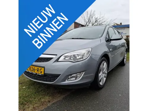 Opel Astra 1.6 Sports Tourer Automaat Trekhaak, Stoelverwarming, Cruise C