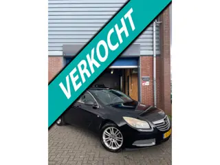 Opel Insignia 1.8 Edition MET NIEUWE APK 05-27