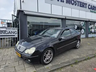 Mercedes-Benz C-Klasse Sportcoupe 220 CDI (bj 2005)
