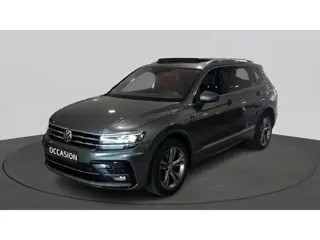 Volkswagen Tiguan Allspace 1.5 TSI Highline Business R 7p. | Leer | Panoramadak | Trekhaak |