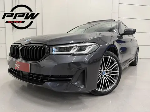 BMW 5 Serie Touring 530e xDrive High Exe PANO/TREKHAAK/H&K/360CAMERA/ACC/19"M-SPORT BREEDSET/LED-ADA