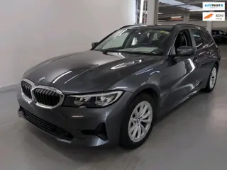 BMW 3-serie Touring 330e Aut Live Coc.p Keyless LED All-in BTW
