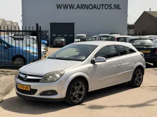 Opel Astra GTC 1.6 Temptation, AIRCO, CRUISE CONTROL, APK TOT 03-04-27, RADIO-CD-MP3-AUX, ELEK-RAMEN