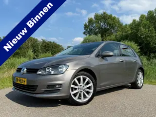 Volkswagen Golf 1.4 TSI ACT Connected Series / Uniek 25.638 km / 1e Eigenaar / H-Leder / Camera / Na