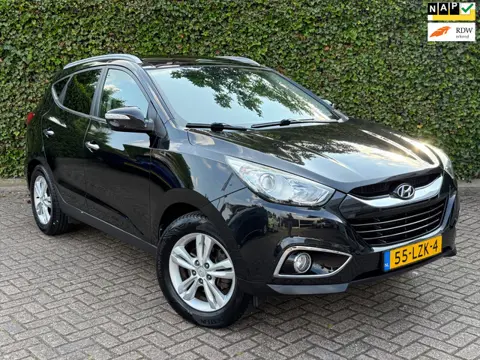 Hyundai Ix35 2.0i i-Catcher | Pano | Leder | Trekhaak | Camera