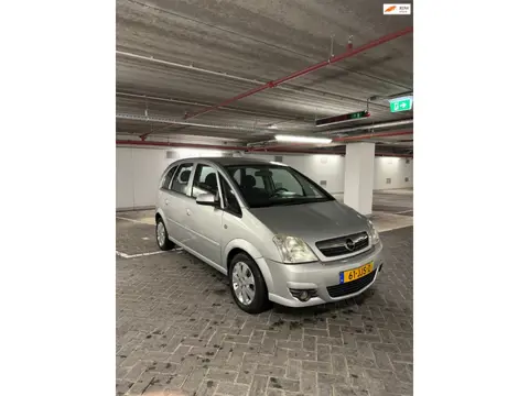 Opel Meriva 1.6 l AIRCO l NIEUWE APK