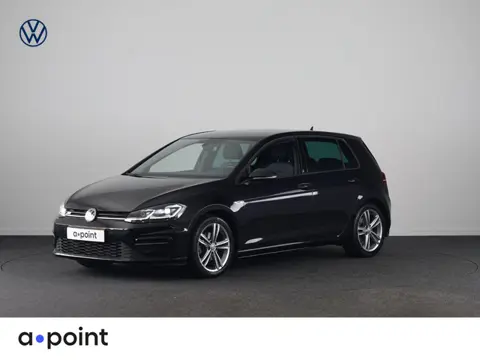 Volkswagen Golf 1.5 TSI Highline Business R 150 PK | Automaat (DSG) | Navigatie | Camera | Digitaal 