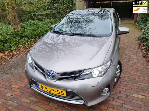 Toyota Auris 1.8 Hybrid Lease Pro Xenon/Pano/Half leder