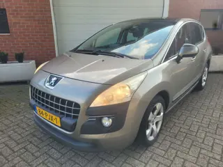 Peugeot 3008 1.6 VTi ST