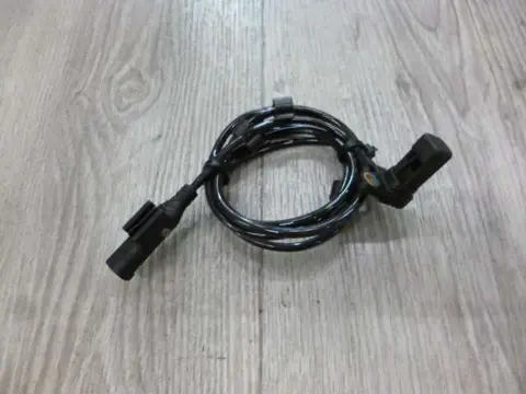 ABS SENSOR VOOR Moto Guzzi V7 II 2014 - 2016