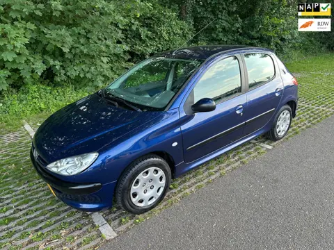 Peugeot 206 1.4 Air-line Automaat Airco 107DKM NAP