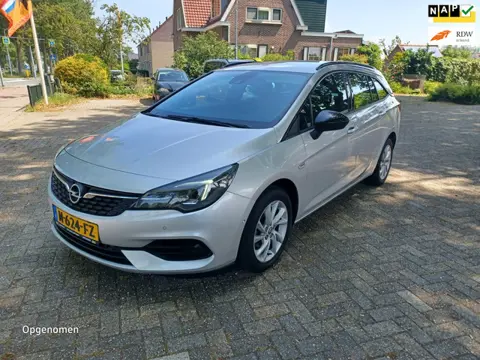 Opel Astra Sports Tourer 1.2 Business Elegance