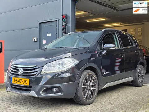 Suzuki SX4 S-Cross 1.6 Exclusive / VOL OPTIES / NIEUWE OH.BEURT / TOPSTAAT !